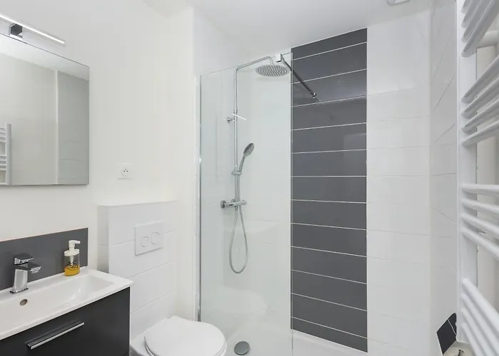 T2 Le Redoutable Apartman *